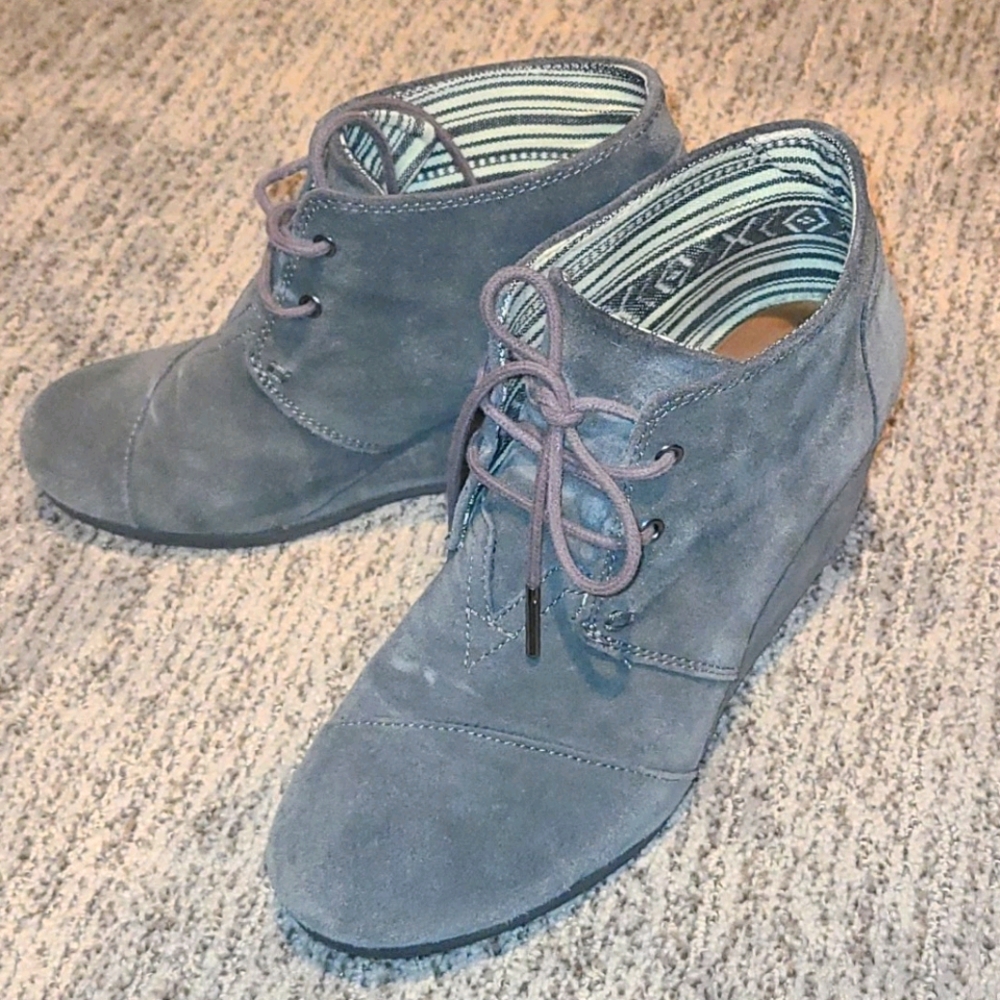 Grey Tom Wedges